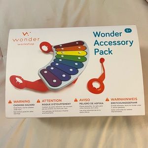 NWT - Wonder Workshop Accessory Pack for Dash Robot